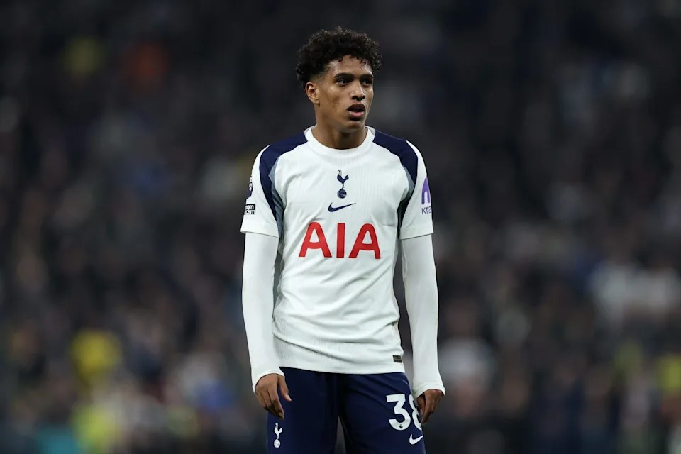 Tottenham Hotspur left-back Souza